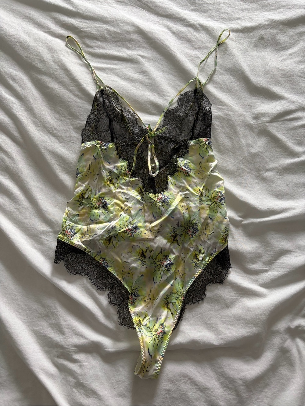 Victoria's Secret 100% Silk Fantasy Island Floral Thong Lace Bodysuit Lingerie